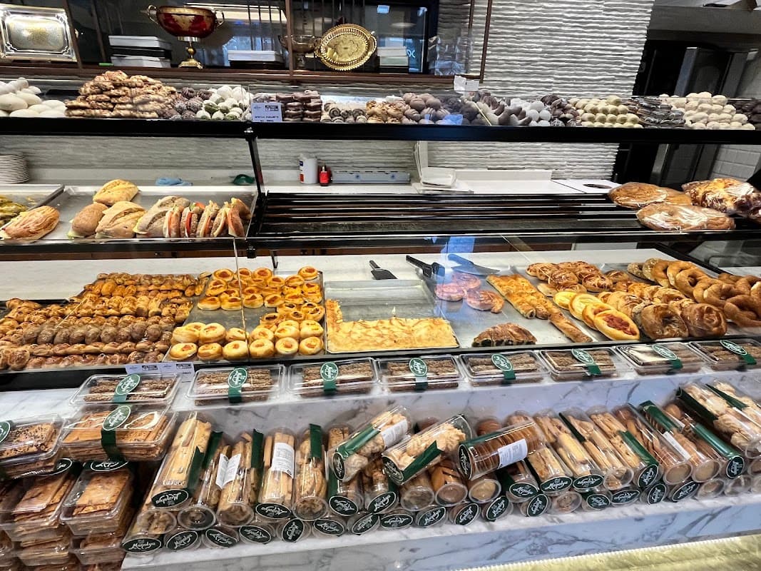 Manolya Pastaneleri-Sahrayıcedit - Kadıköy