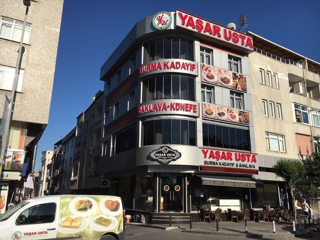 Yaşar Usta Burma Kadayıf & Baklava - Zeytinburnu Şube - Tatlı