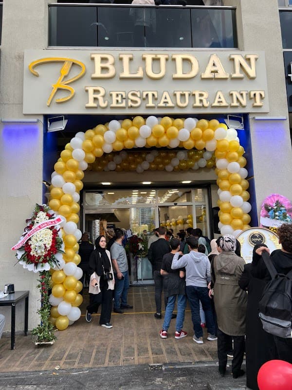 مطعم بلودان كايا شهير Bludan restaurant kayaşehir - Başakşehir