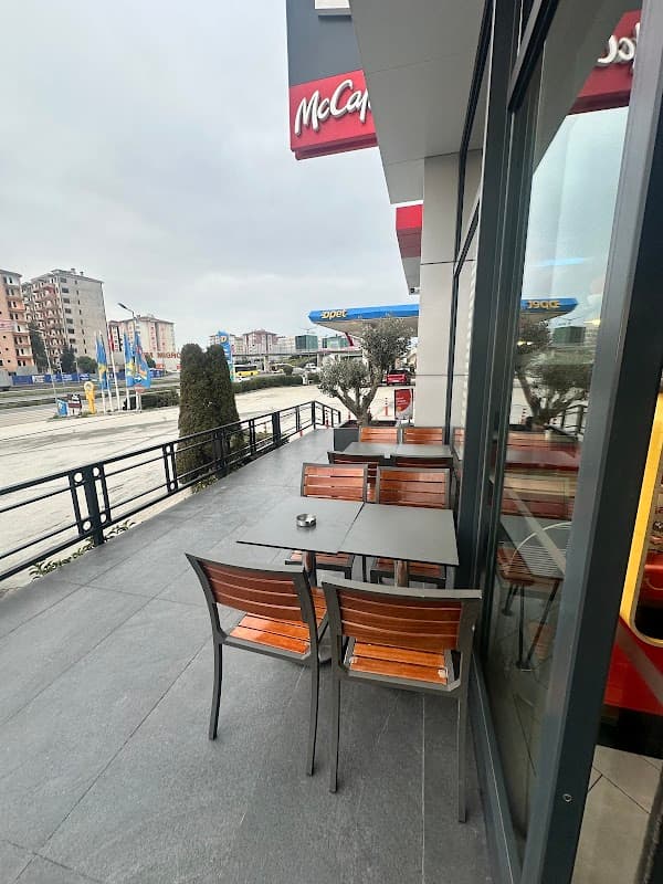 McDonald's Mimaroba E-5 - Fast Food