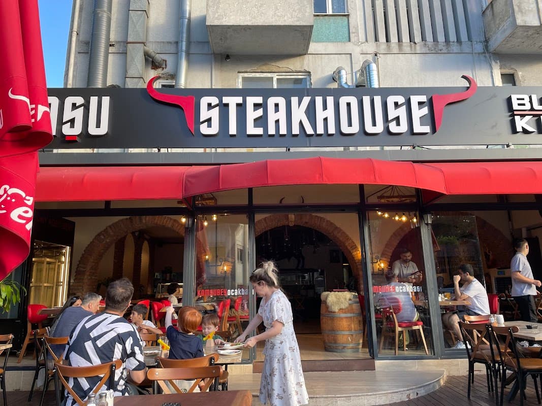 Komşu Burger & Steakhouse - Beşiktaş