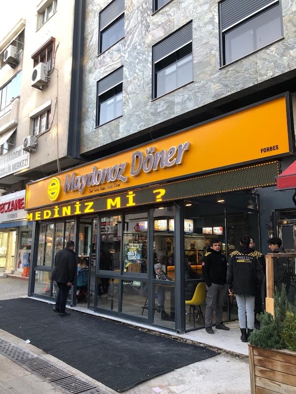 Maydonoz Döner Forbes - Konak
