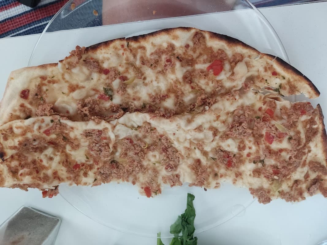 Umut Pide - Karşıyaka