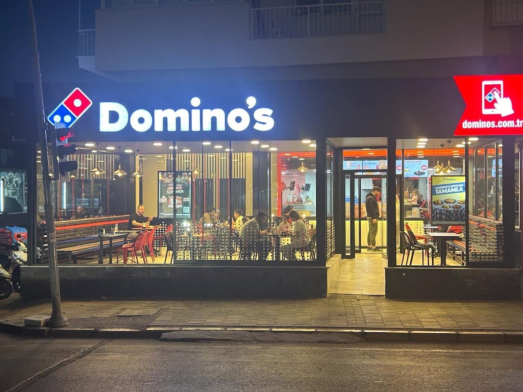İzmir Şemikler Domino's Pizza - Karşıyaka
