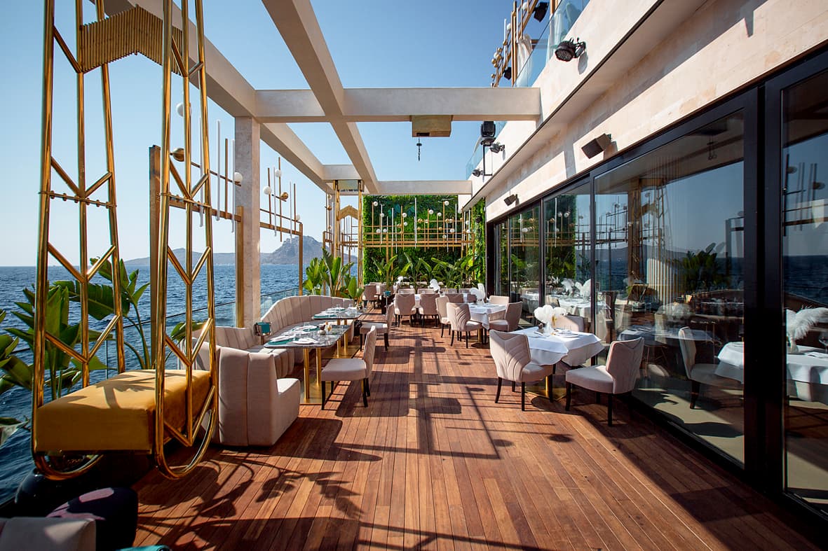 BIRDS Restaurant & Show Bodrum - Bodrum