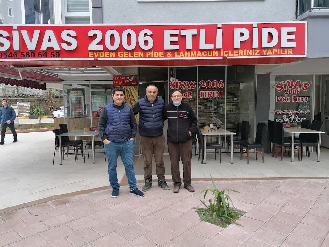 Öz sivas 2006 etli pide Uncalı - Konyaaltı