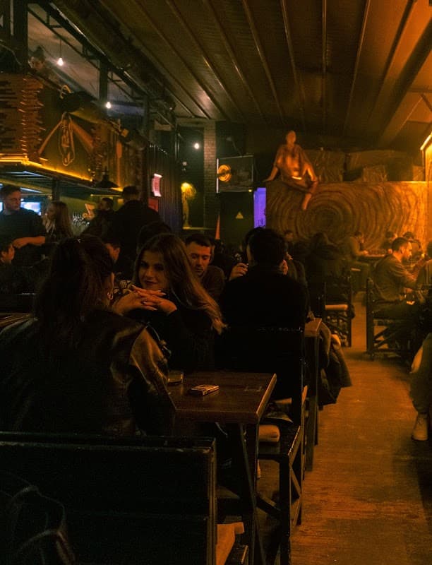 Crash Pub Çanakkale - Çanakkale Merkez Bar